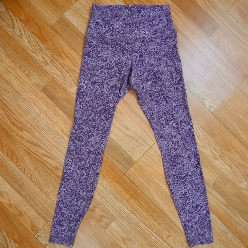 Lululemon Arabesque Antoinette Smoky Quartz